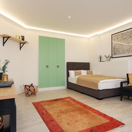 5 Personen Altbau Nahe Kurfuerstendamm - Shakespeare Берлин Екстериор снимка