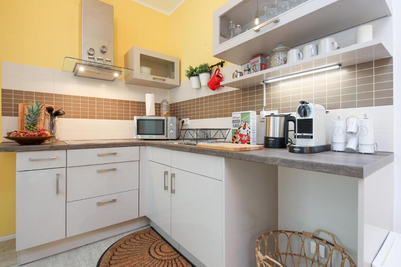 5 Personen Altbau Nahe Kurfuerstendamm - Shakespeare Берлин Екстериор снимка